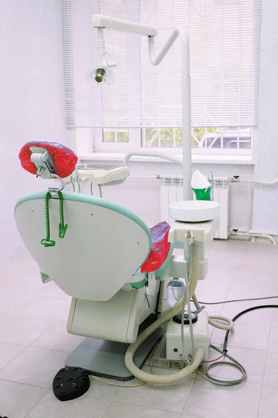 Interno di un moderno studio dentistico — Foto Stock