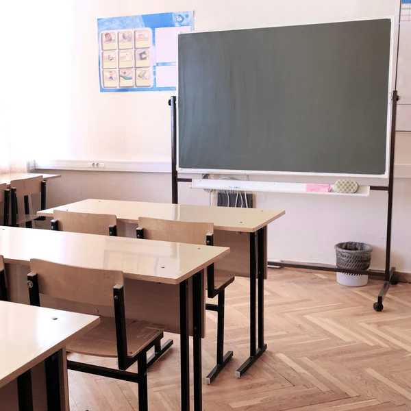 Sala de aula em uma escola moderna — Fotografia de Stock