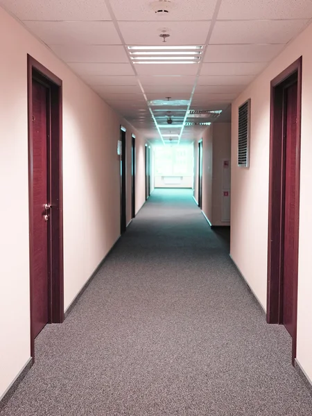 Innenraum eines Hotelkorridors — Stockfoto