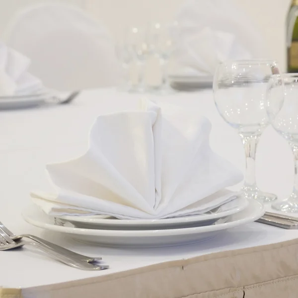 Instalações do banquete configuração de mesa — Fotografia de Stock