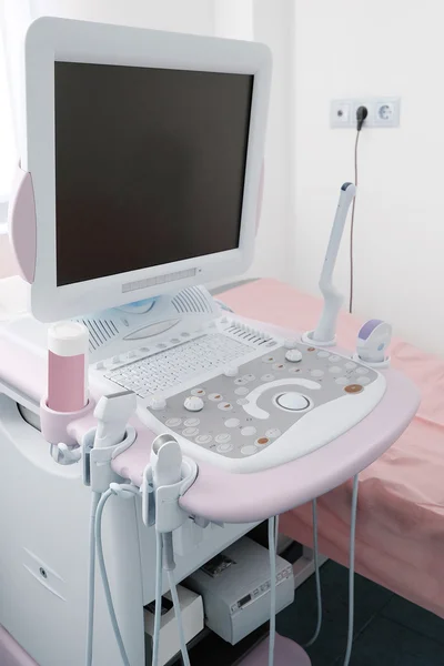 Medical room with an ultrasound diagnostic equipment — Stock Photo, Image