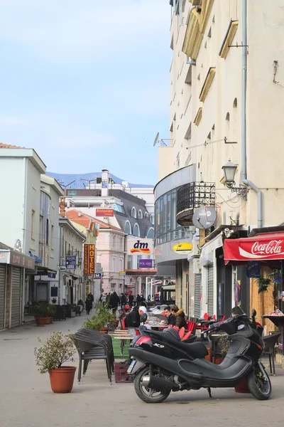 Landschaft mit dem Bild der Straße von Mostar — Stockfoto