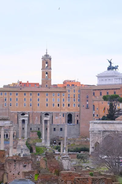 Oude ruïnes in Roma — Stockfoto