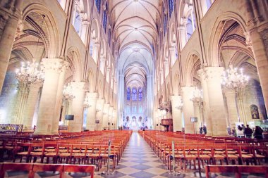 iç notre Dame de paris