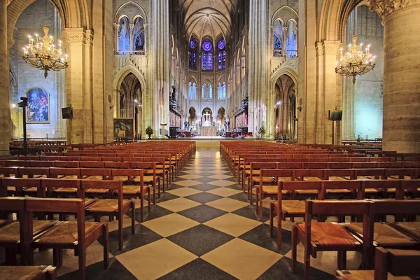 Interior de Notre Dame de Paris — Fotografia de Stock