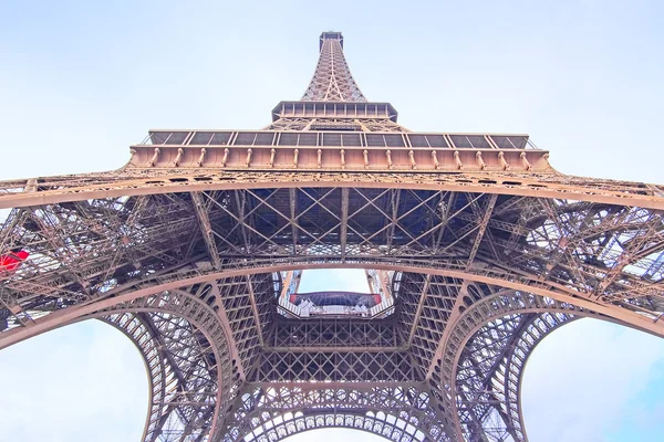 Uma torre Eiffel — Fotografia de Stock