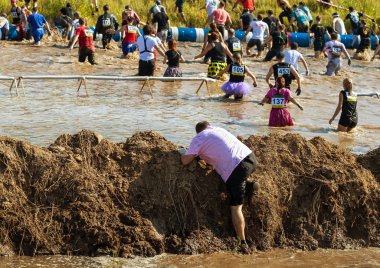 Tolyatti, Rusya Federasyonu - 26 Eylül: Uluslararası aşırı maraton Hryaschevka Challenge 2015