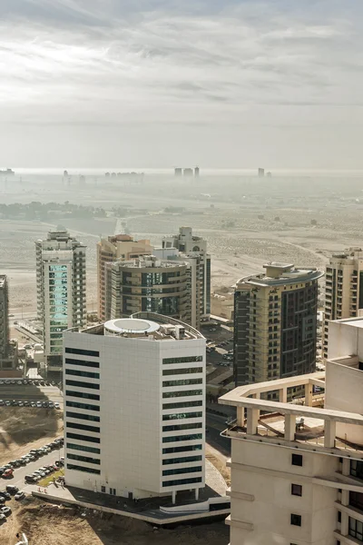 Skyline van Dubai, Verenigde Arabische Emiraten. — Stockfoto