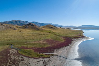 Destansı dağ gölü, hava fotoğrafçılığı