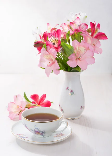 Retro still life with cup of tea — Stok fotoğraf