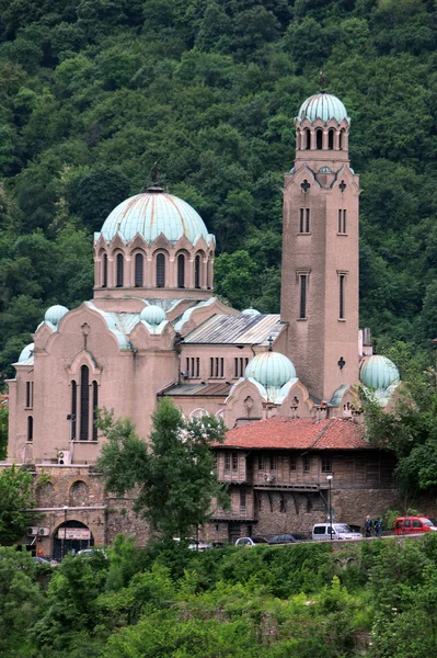 Catedral en la ciudad de Veliko Tarnovo — Foto de Stock