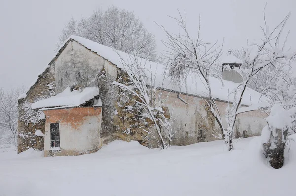 Verlaten Oude Orthodoxe Kerk Winter — Stockfoto