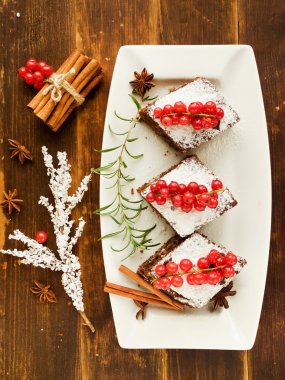 Noel çikolatalı kek