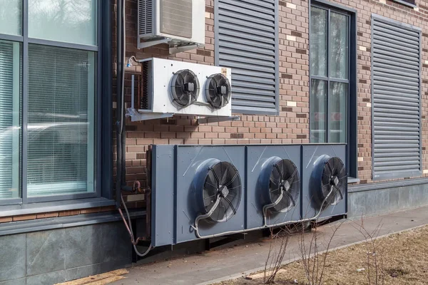 Air Conditioning System Assembled Side Building External Cooling System Units — Stock Photo, Image