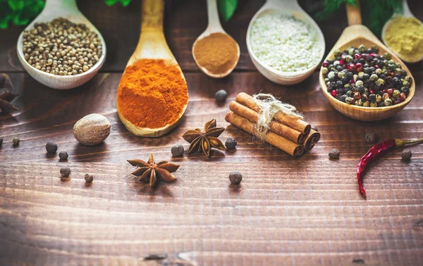 Güzel renkli baharat