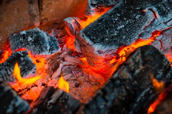 Chispas de la llama — Foto de Stock