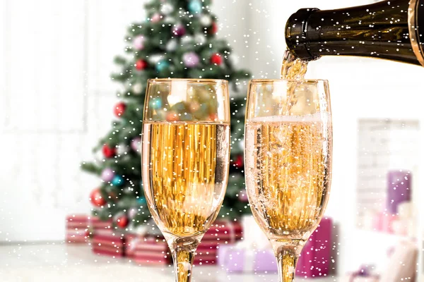 Dos copas de champán de Navidad —  Fotos de Stock