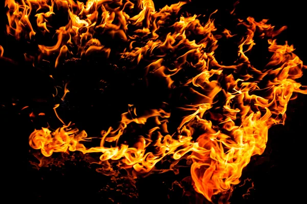 Chama de fogo ardente — Fotografia de Stock
