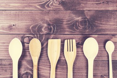 Ahşap çatal ve kaşık