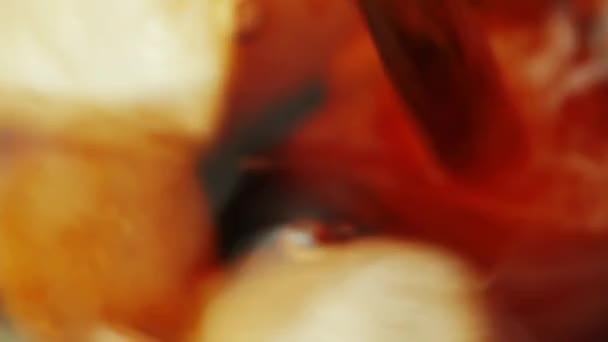 Cola avec fond de glaçons 