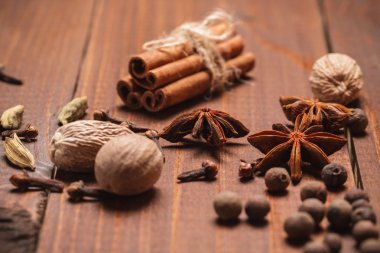 Noel zamanı baharat