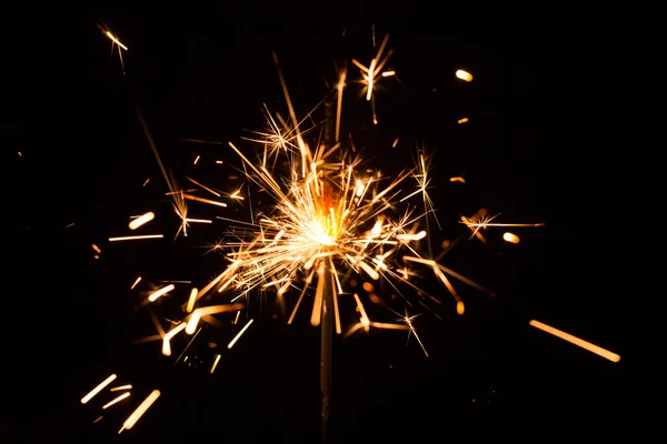 Partij brandende sparkler — Stockfoto