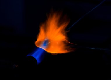 Usta oluşturmak Züccaciye Mağazaları