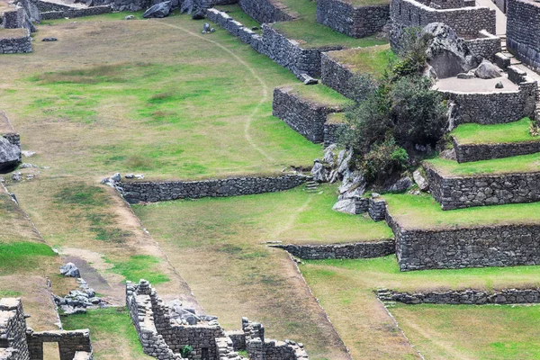 Meydanı ve evler, Peru