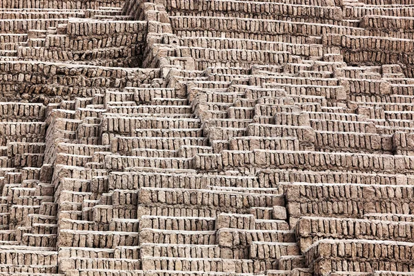 View of pyramid of adobe — Stock Photo, Image