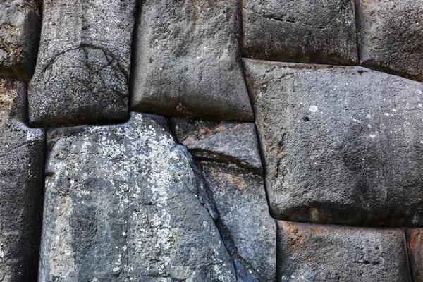 Gran pared de piedra —  Fotos de Stock