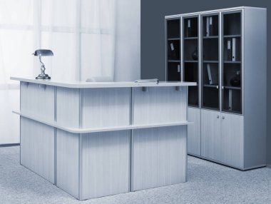 Modern bir ofiste lambayla güzel bir karşılama.