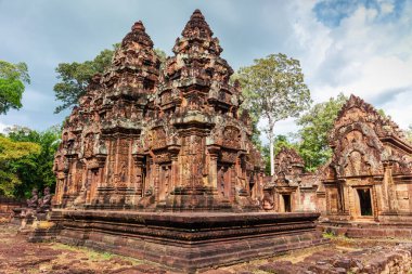 Banteay Srei kırmızı kumtaşı Tapınağı, Kamboçya