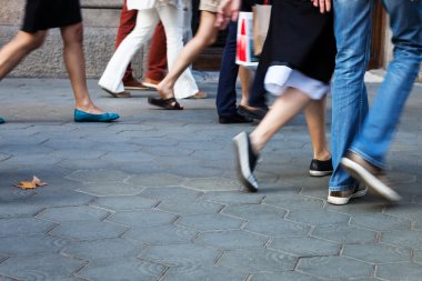 Kalabalık bir topluluk.