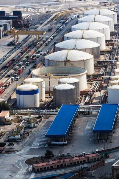 Seaport yağ haznesi — Stok fotoğraf