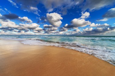 sky Beach yansıması