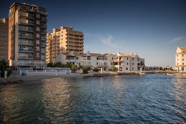 Casa en la bahía —  Fotos de Stock