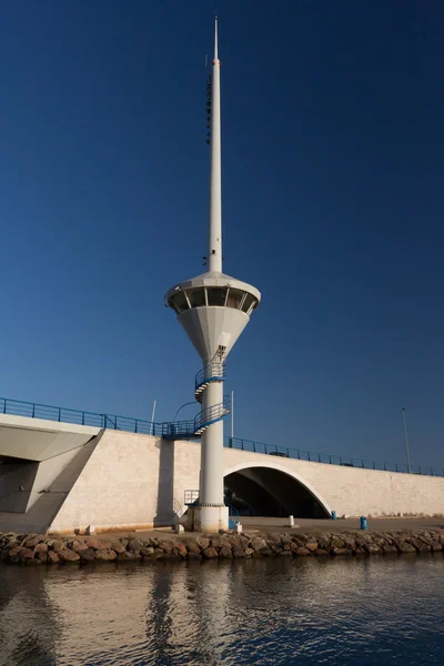 Drawbridge e torre di controllo a La Manga, Spagna — Foto Stock