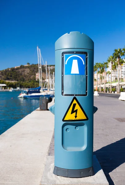 Malaga, Španělsko - 4 září 2014: Enbankment Marina — Stock fotografie