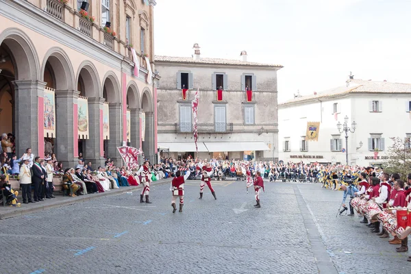 Acquapendente, ITALY - MAY 18 2014, Festa dei Pugnaloni Festival in the City Center — Stock Photo, Image