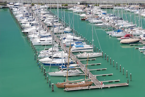 Marina Bay i Rimini, Italy — Stockfoto