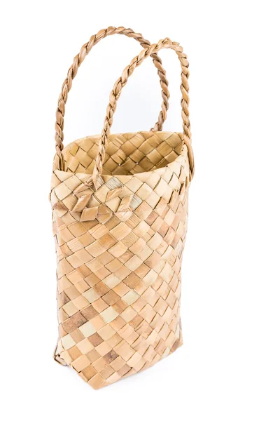 Small Wicker basket Isolate on white — Stock Photo, Image