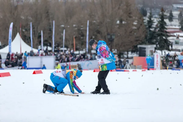 Moscow, RUSSIA - January 18 2015: Race participants of FIS Continental Ski Cup at Poklonnaya Hill — Stock Photo, Image