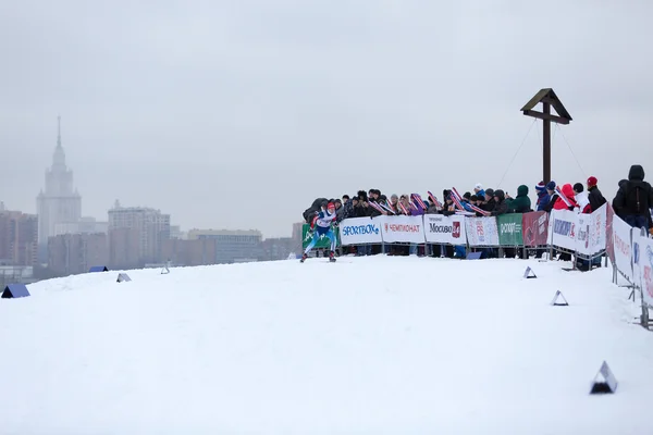 Москва - 18 січень 2015: Гонки Учасники Кубка лижних Fis континентальний — стокове фото