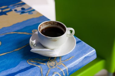 Kahve Kupası bir tablo