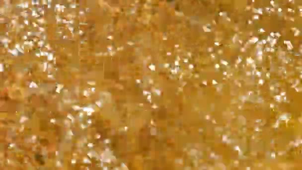 Eau transparente sur sable jaune — Video