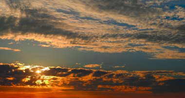 Güzel gün batımı gökyüzü