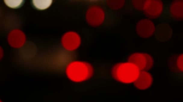 Voitures dans la ville de nuit 