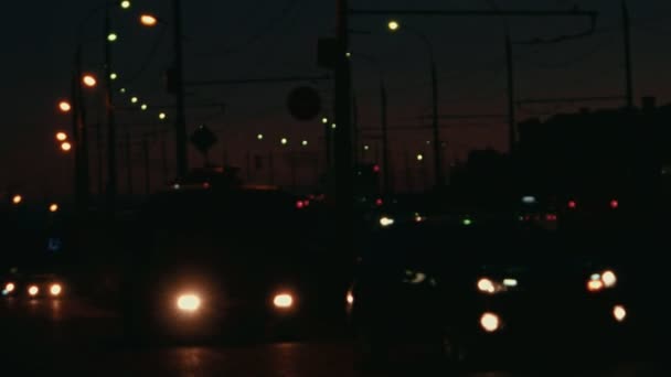Geceleyin çökmüş cadde — Stok video