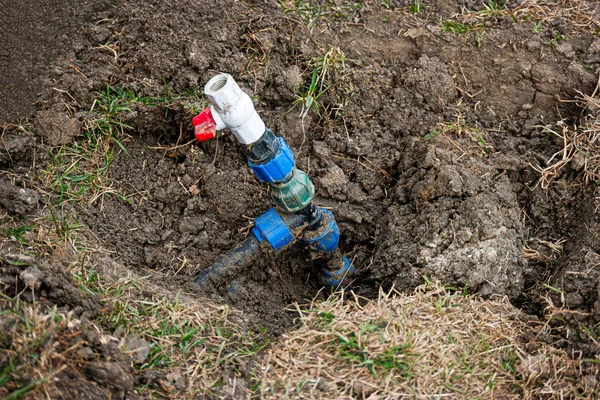 Repair Fixing Concept Busted Broken Water Pipe Back Yard — Stock Photo, Image