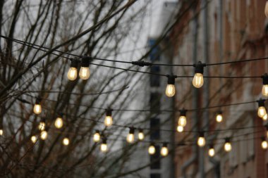 Çelenklerin kasvetli görünüşü, kasvetli depresif ruh hali